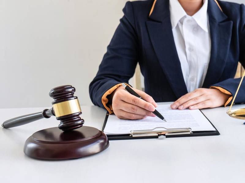 北京刑事辯護律師說假裝稅務人員收繳酸菜牛肉面被識破